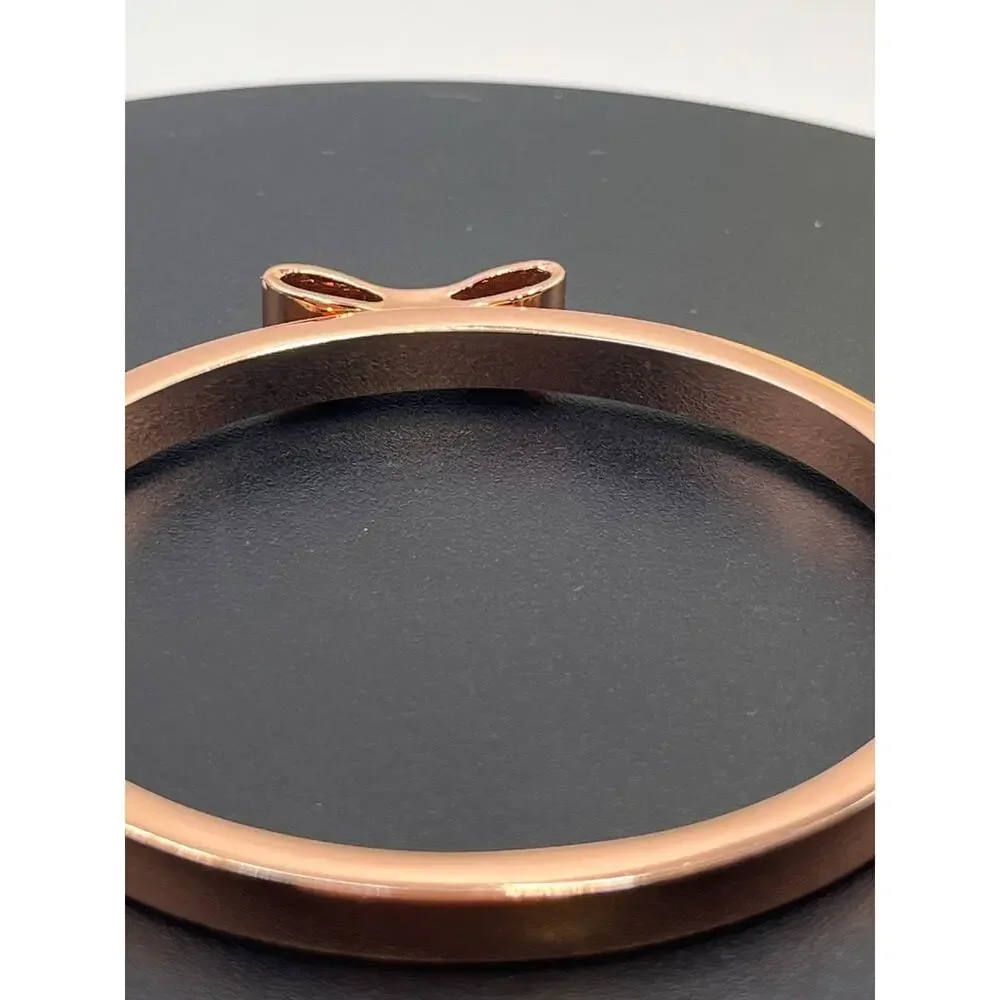 Kate Spade New York Ready Set Bow Bangle Hinged Bracelet‎ (Clear/ Rose Gold) - Picture 10 of 11